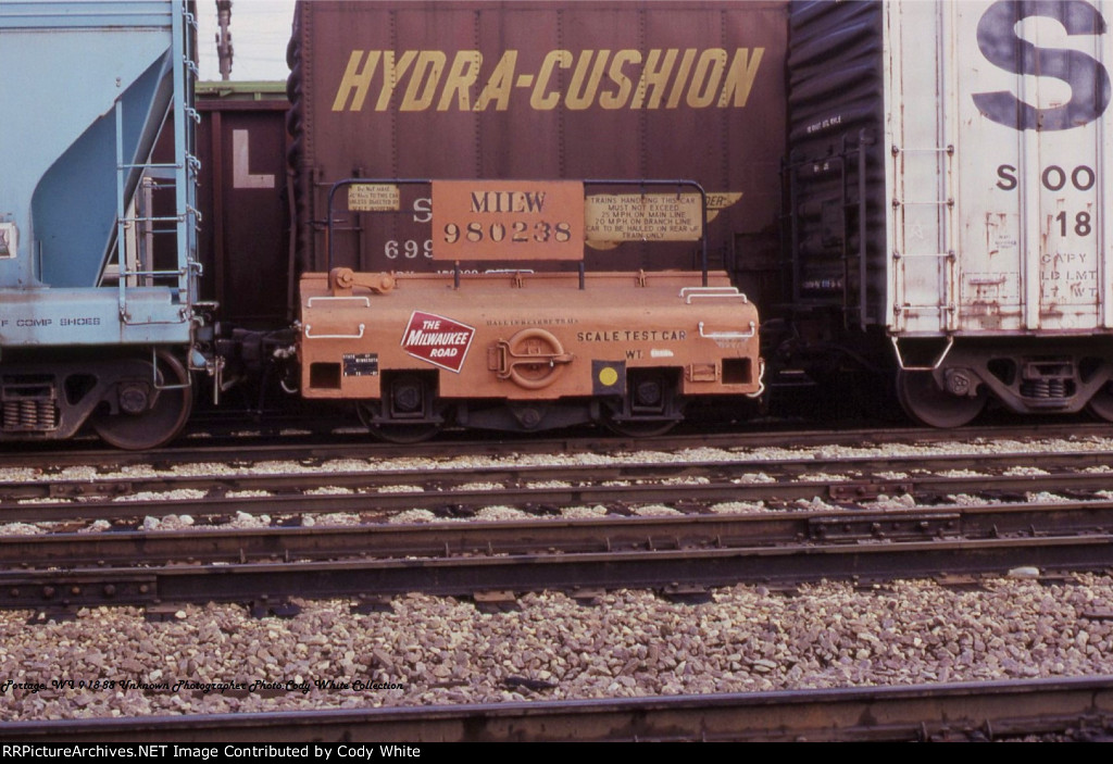 Milwaukee Road Scale Test Car 980238